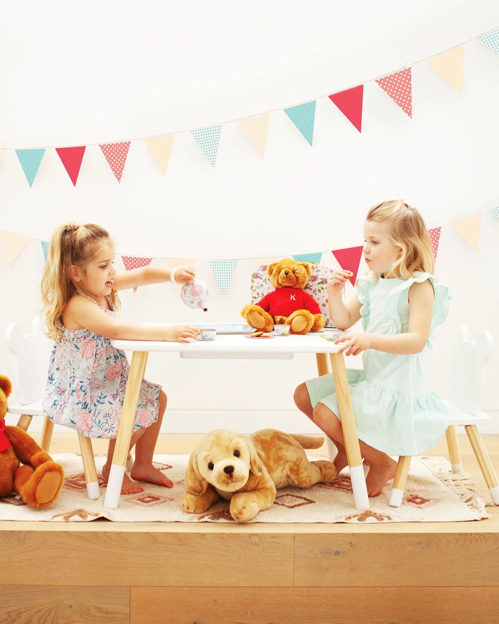 Beau Bear Table & Chairs - Image 4