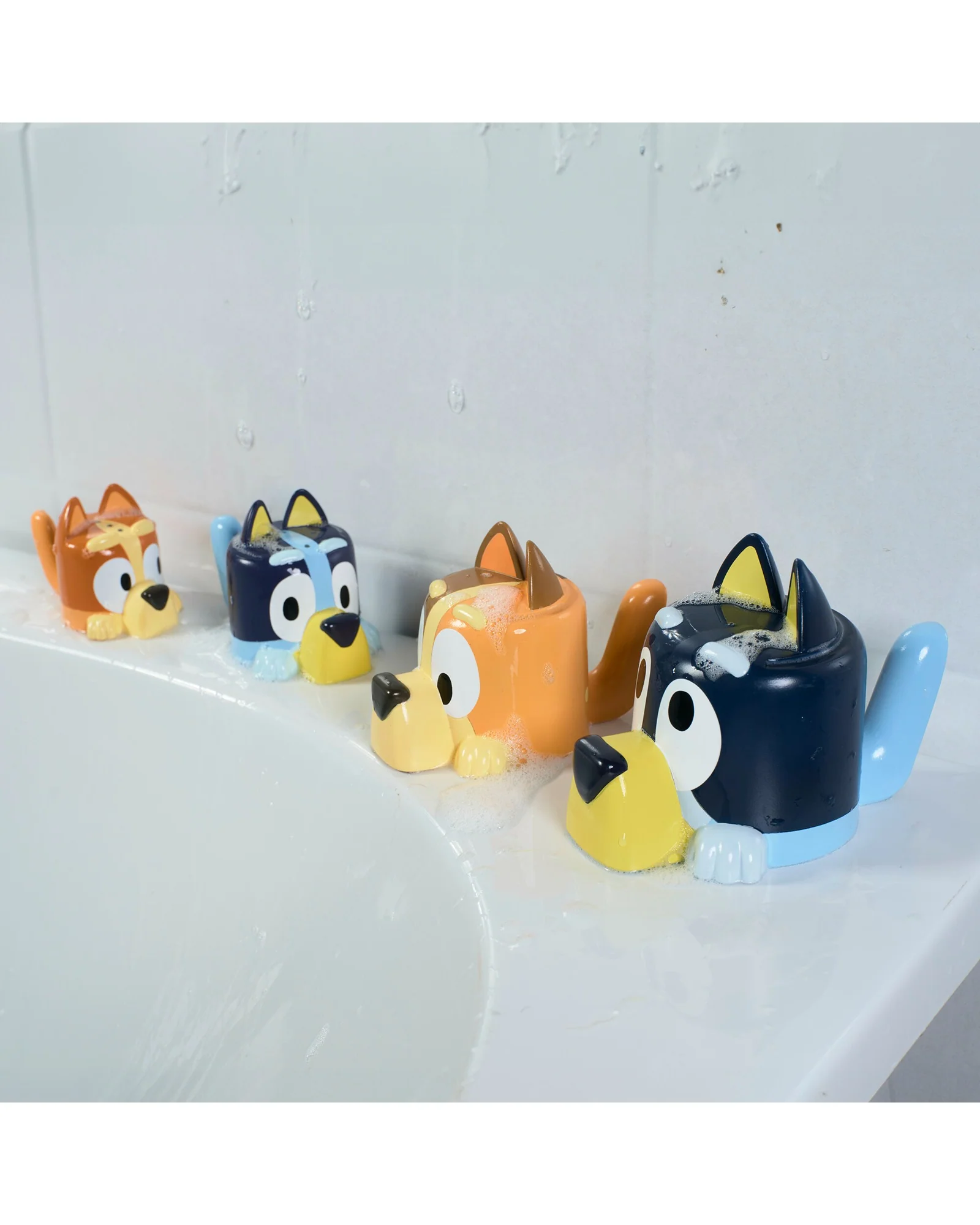 TOMY Blueys Family Pouring Cups - Image 11